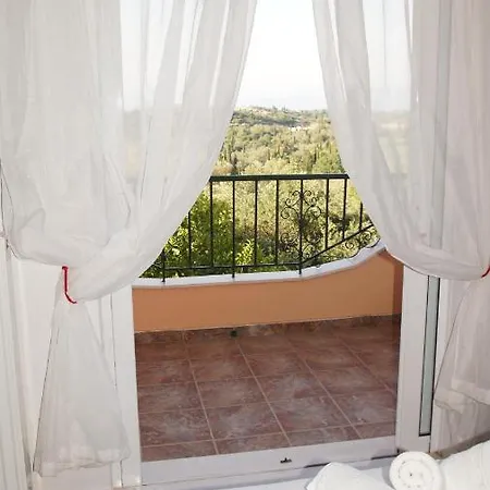Corfu Quality Suite, Tranquility, Mountain & Sea Views Appartamento *